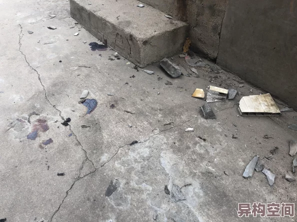 逃跑吧少年！揭秘高效逃生门开启方法与爆料攻略